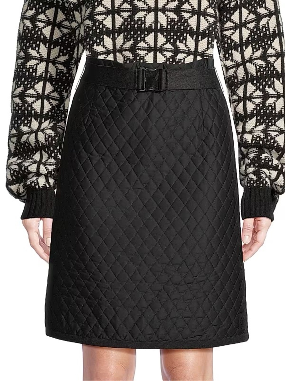 Max Mara Weekend Diamond Quilted Short Skirt Black Small NWT $260